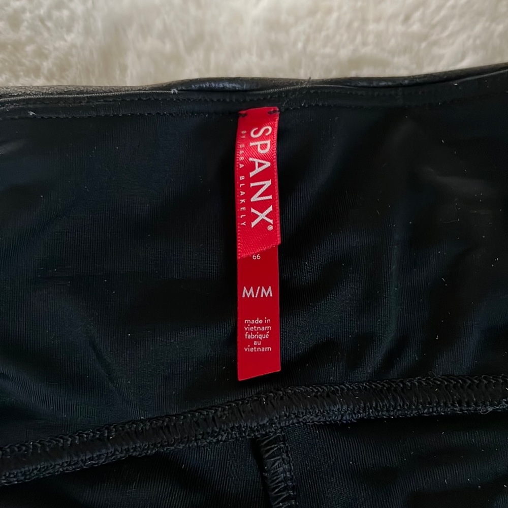 Spanx Faux Leather leggings